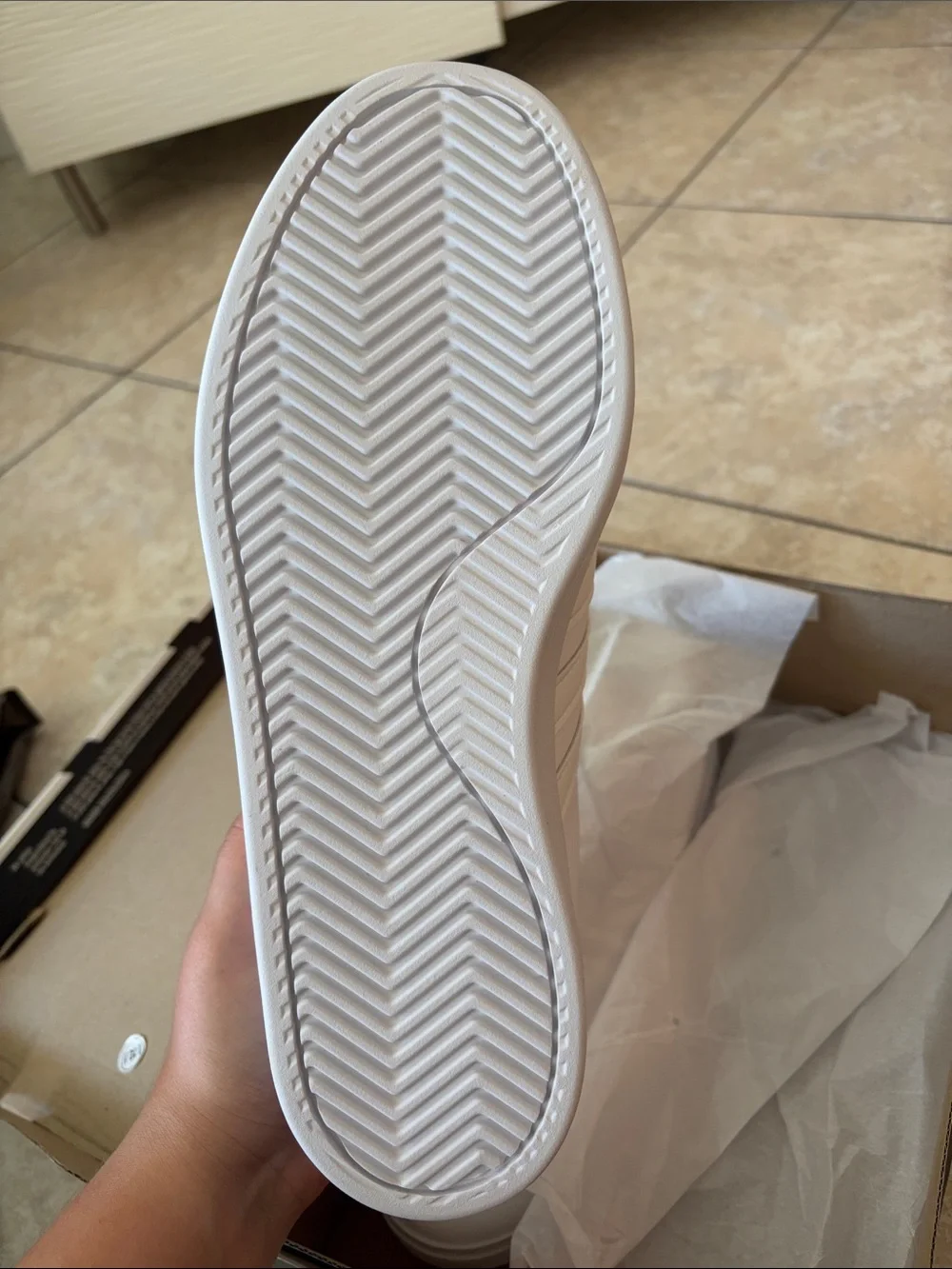 adidas Men's All-White Low-Top Casual Sneakers
